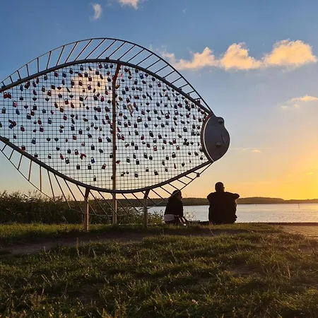 Hafenidyll 46 - Exklusiv Am Yachthafen Mit Zwei Baedern - Traumhafte Sonnenuntergaenge Inklusive Апартаменты