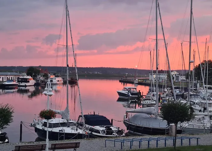 Hafenidyll 46 - Exklusiv Am Yachthafen Mit Zwei Baedern - Traumhafte Sonnenuntergaenge Inklusive